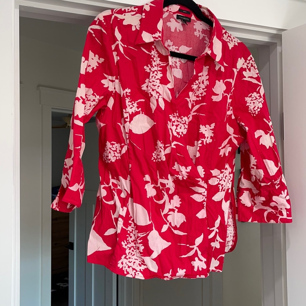Red & white Talbots top